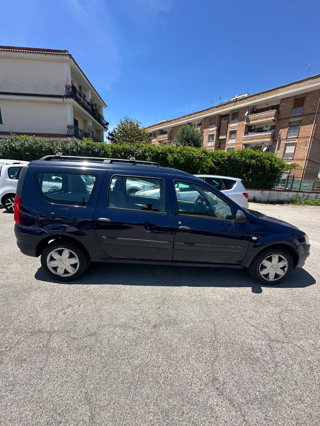 Dacia Logan MCV 1.6 90CV 5 posti Lauréate