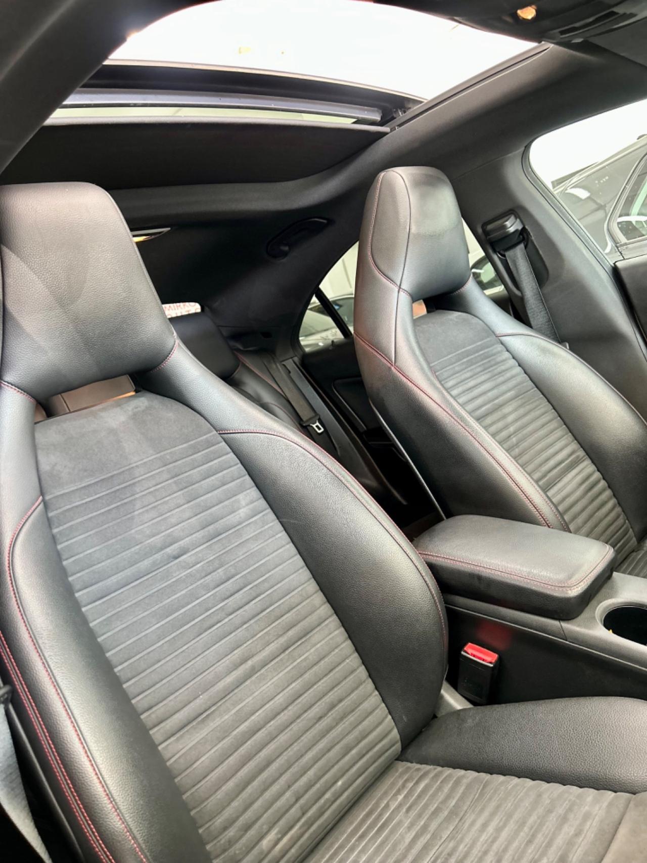 Mercedes CLA 200 Premium AMG TETTO FULL