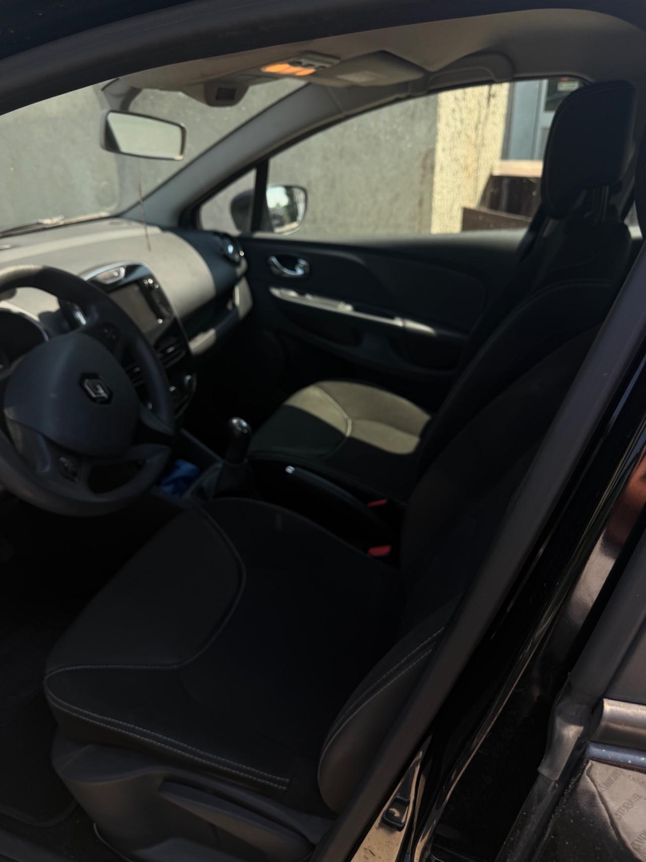 RENAULT CLIO 1.2 GPL LIVE – NEOPATENTATI