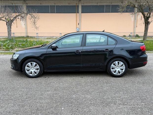 Volkswagen Jetta 1.6 TDI BlueMotion Technology