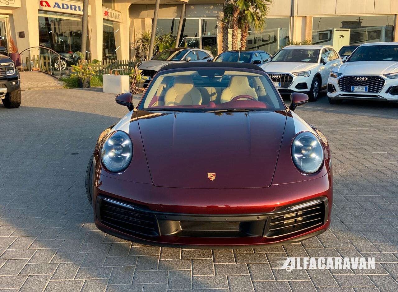 Porsche 911 992 Targa 3.0 4S Heritage Design Edition pdk 165/992
