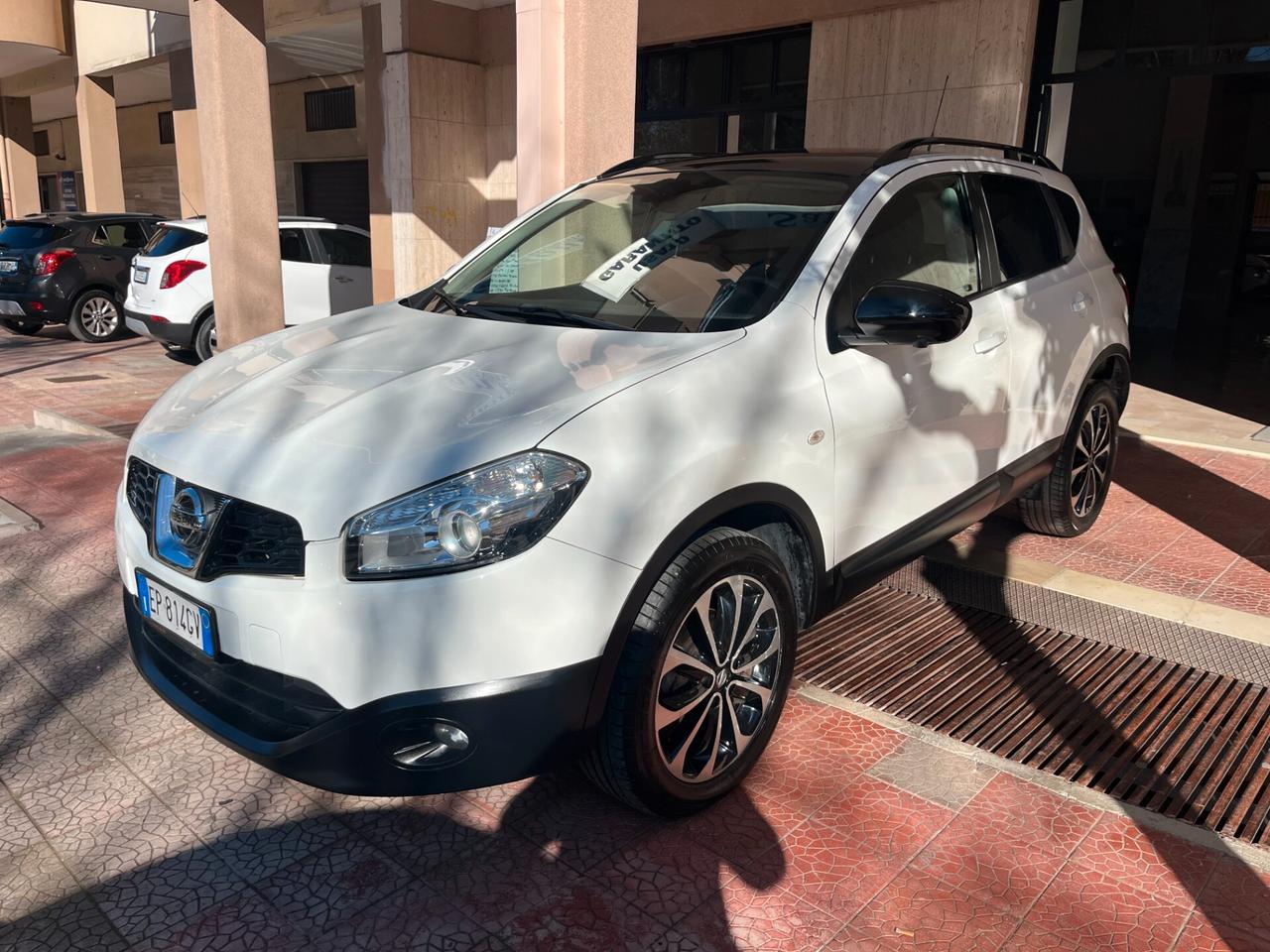 Nissan Qashqai 1.5dCi Tekna garantita-2013