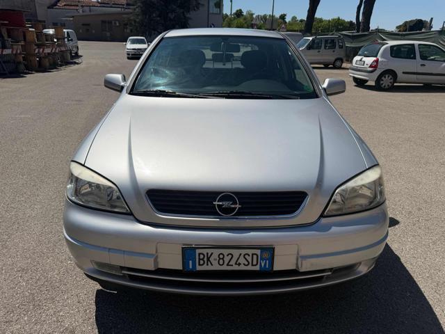 OPEL Astra 1.6i 16V cat 5p Club senza nessun lavoro da fare