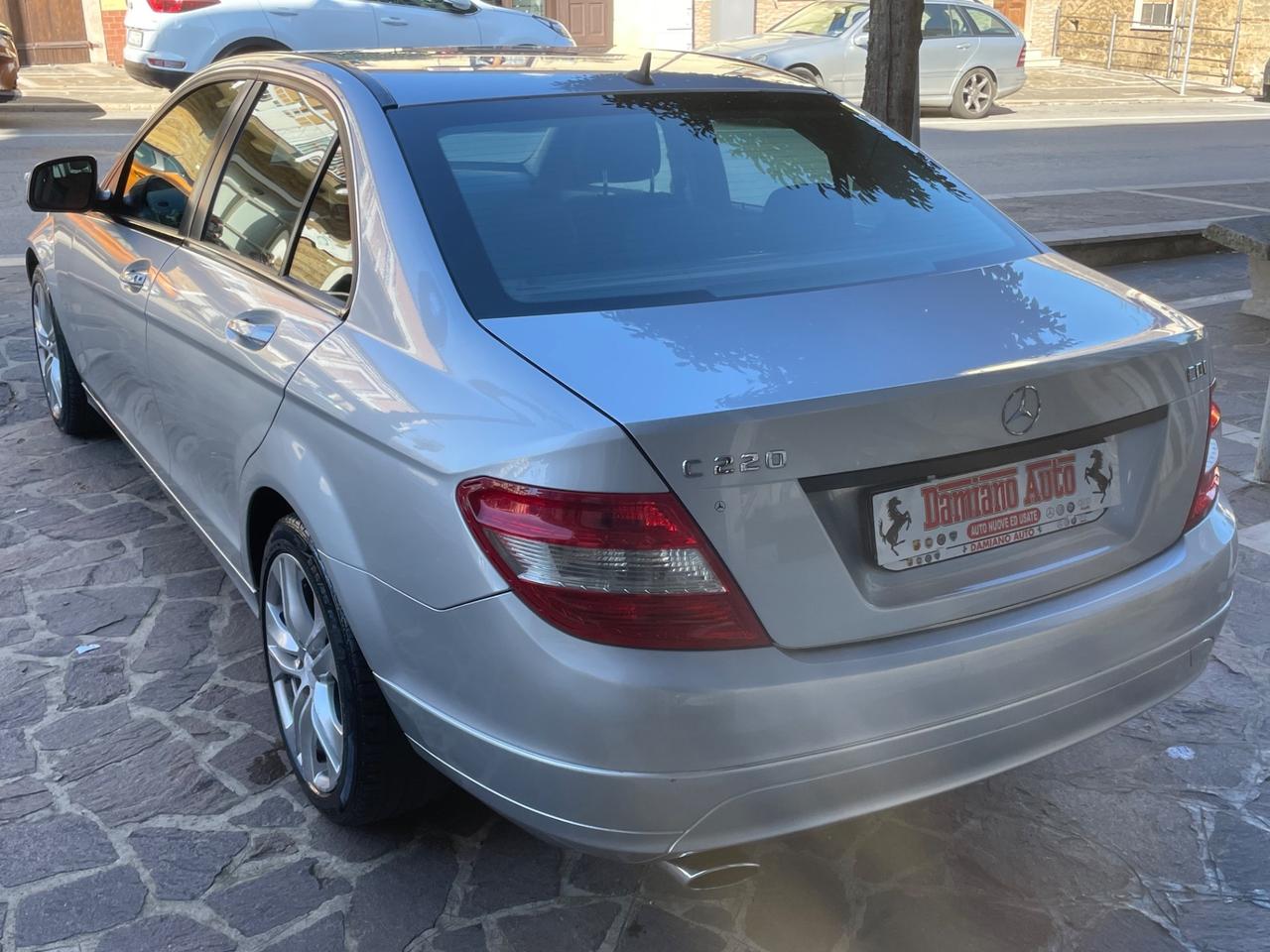 Mercedes-benz C 220 CDI 170 CV Classic BERLINA