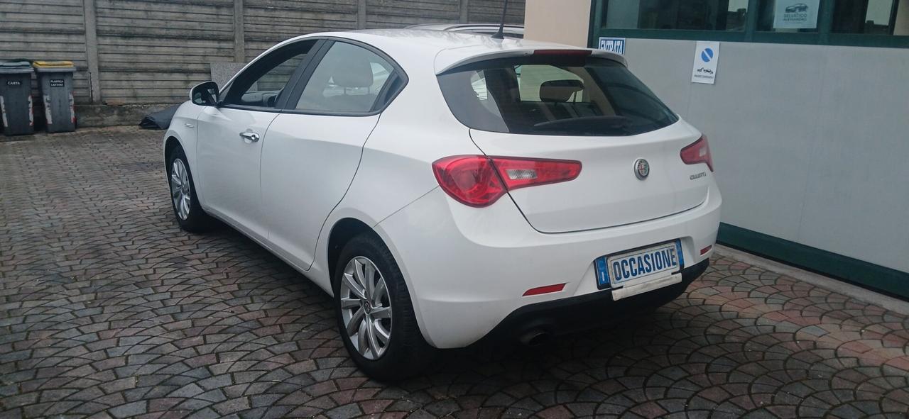 A R Giulietta 1.6 mj euro 6 neopatentati