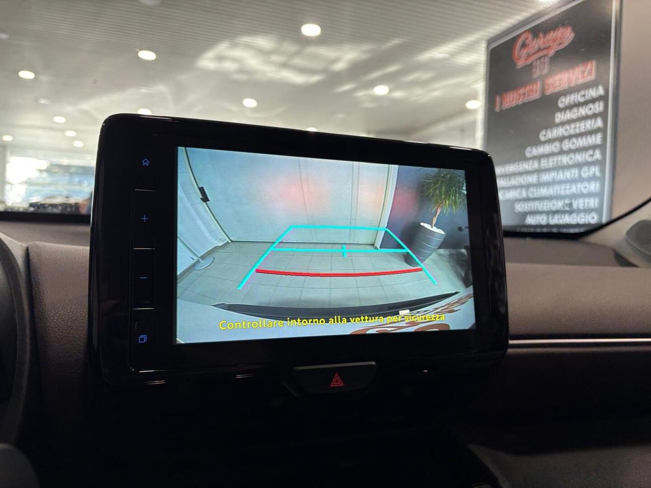 Toyota Yaris Cross 1.5h Lounge fwd 116cv e-cvt