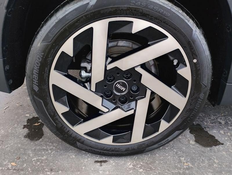 MINI Mini Countryman U25 Mini C Countryman Favoured tua da 389,00 al mese