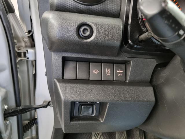 SUZUKI Jimny 1.5 5MT Top
