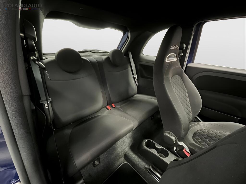 Abarth 595 1.4 T-Jet Pista MTA