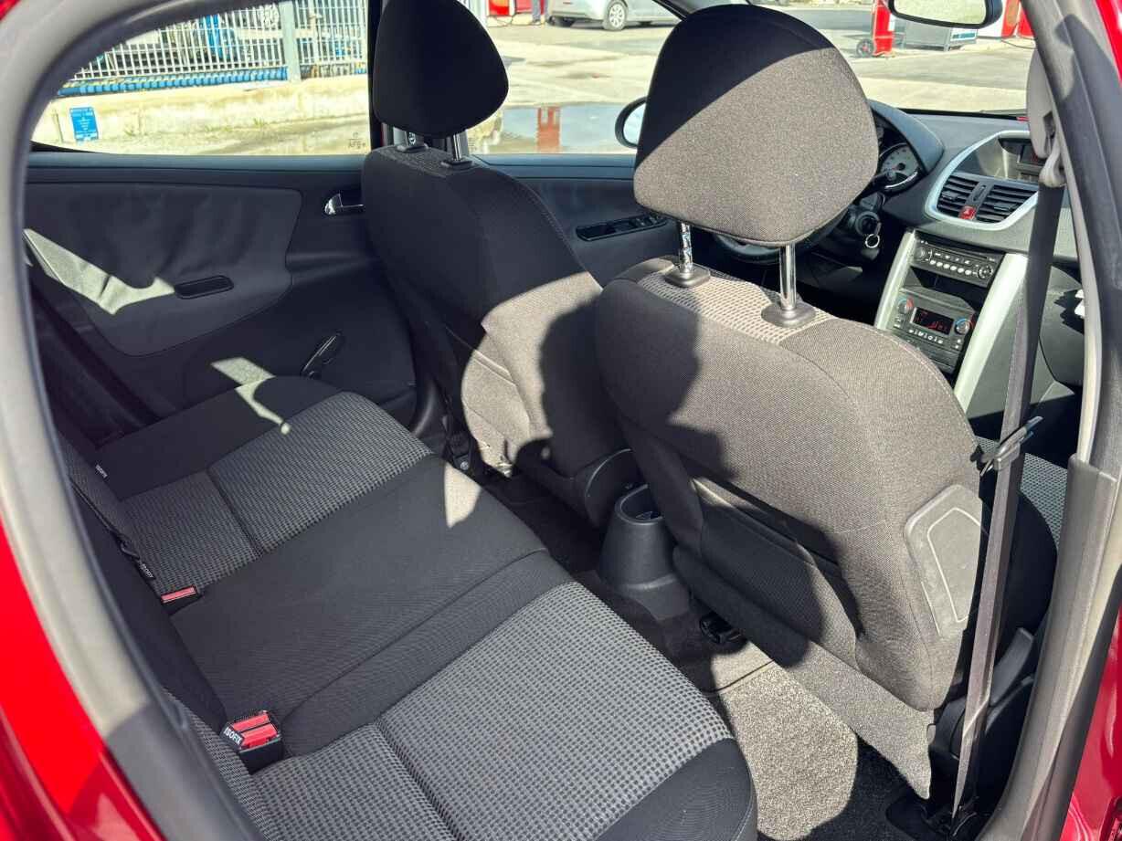 Peugeot 207 1.6 VTi 120CV 5p. aut. Allure