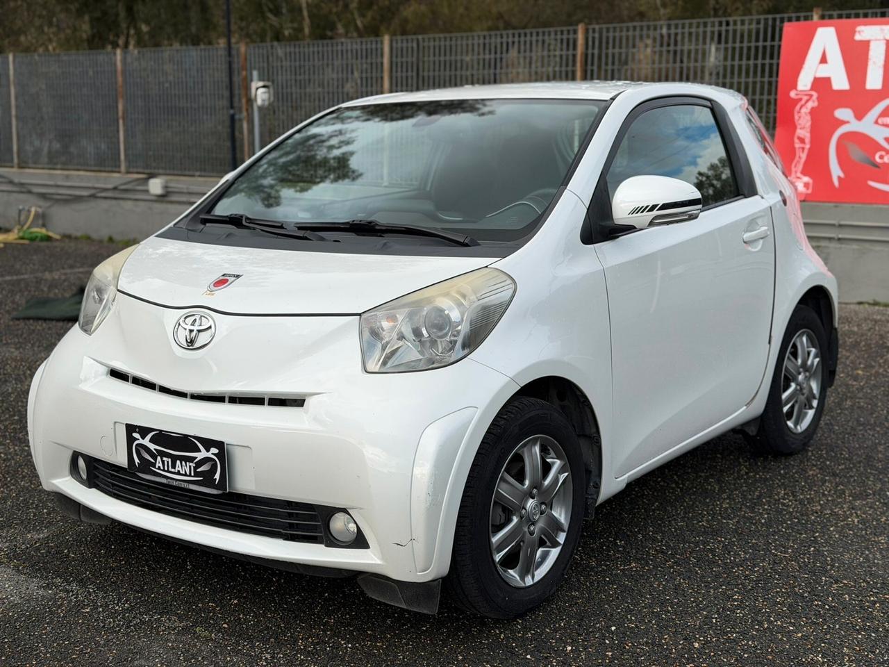 Toyota iQ 1.0 Sol
