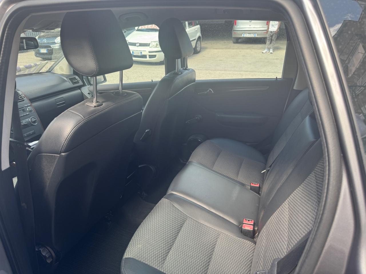 Mercedes-benz A 160 BlueEFFICIENCY Avantgarde