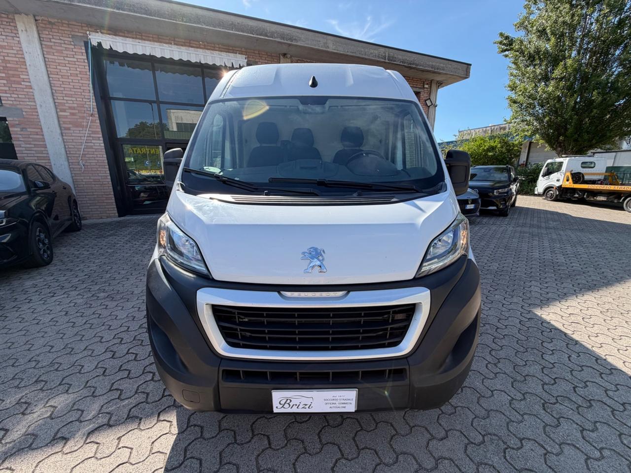 Peugeot Boxer 35 2.2 BlueHDi 140 S&S L3H2