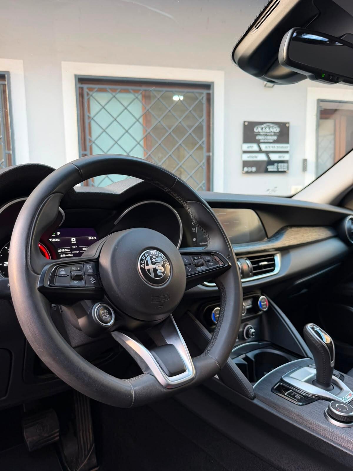 Alfa Romeo Stelvio 2.2 Turbodiesel 190 CV AT8 Q4 Executive