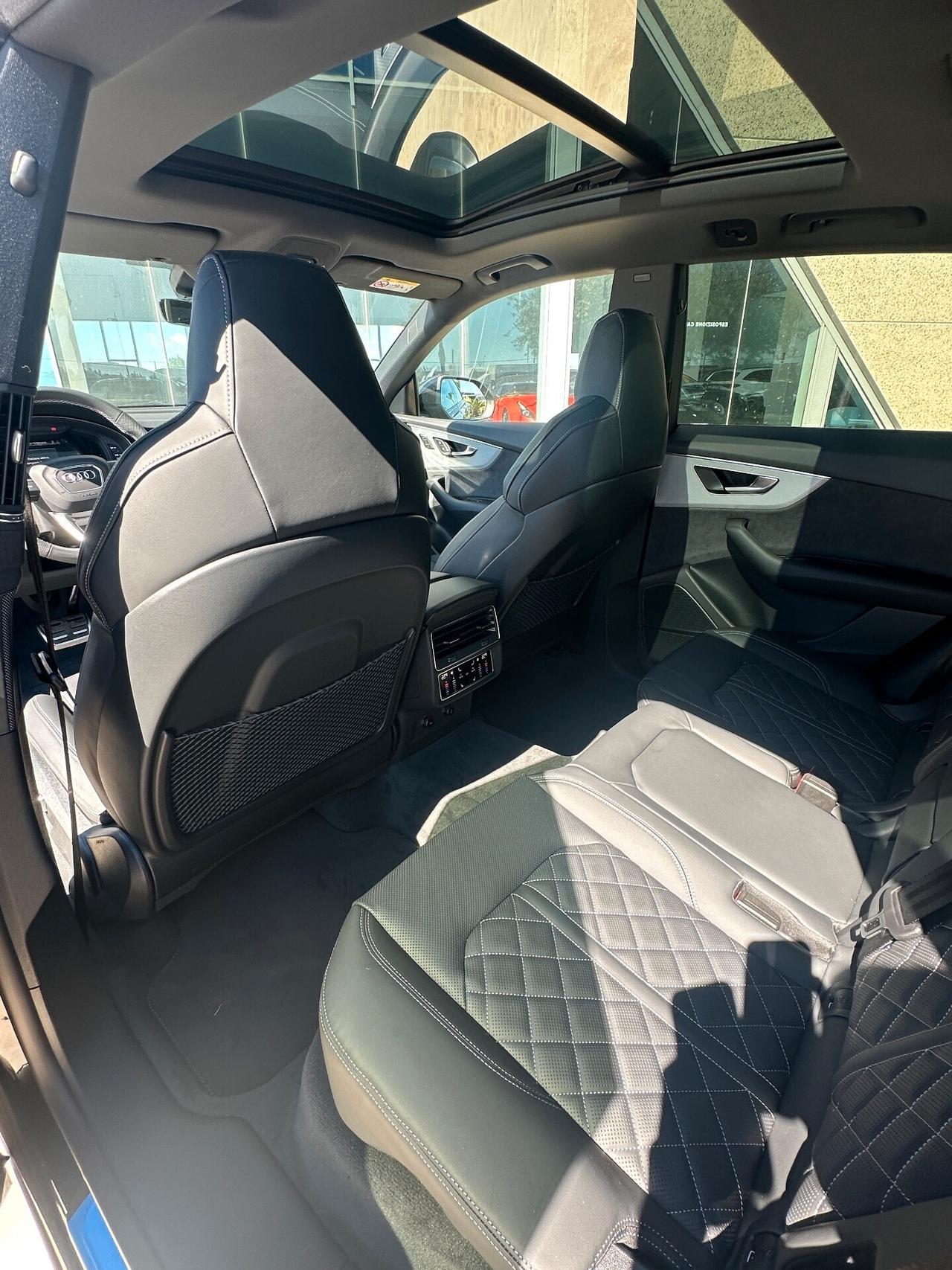 Audi Q8 SUV TDI quattro 286Cv tiptronic S line edition