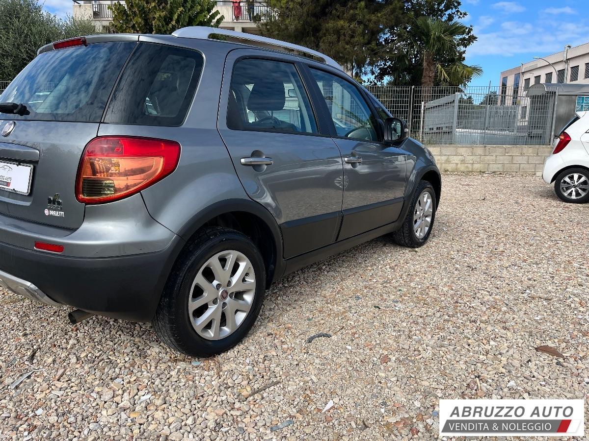FIAT Sedici 2.0 MJT 4x4 Emotion