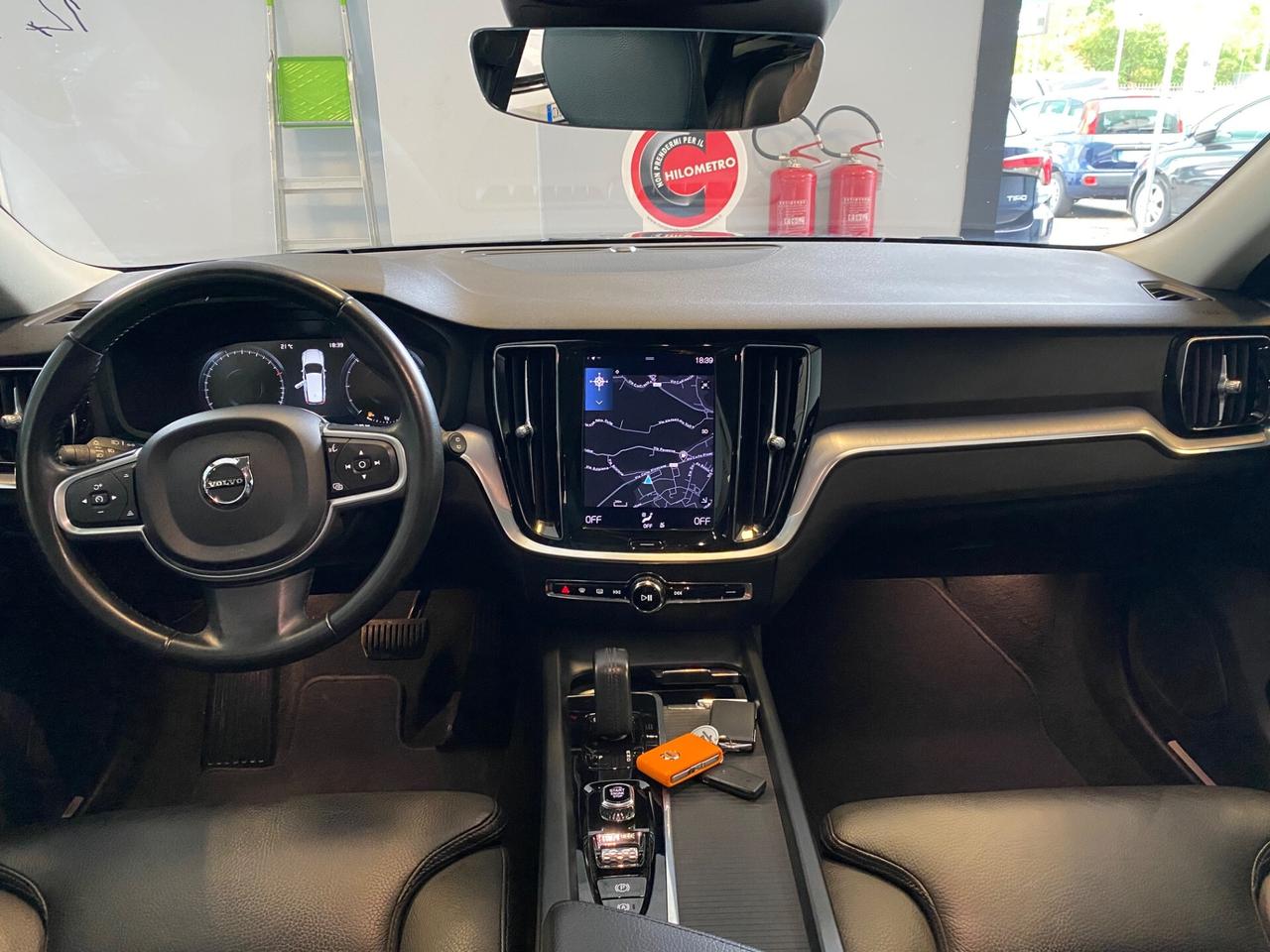 Volvo V60 B4 2.0 197 CV Geartronic Momentum Business Pro