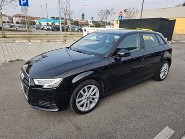 Audi A3 1.6 S tronic Sport