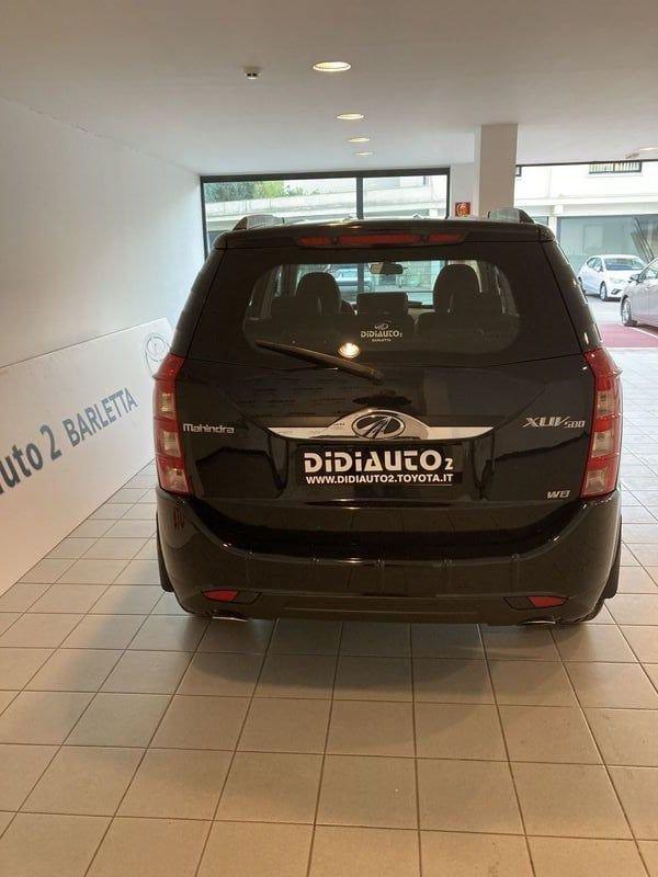 Mahindra XUV500 2.2 16V AWD W8