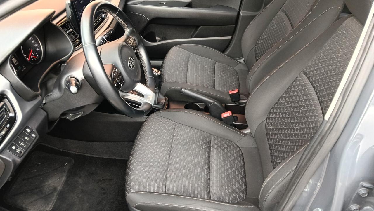 KIA RIO 1.0 HYBRID 31.000 KM- PREZZO PROMO!