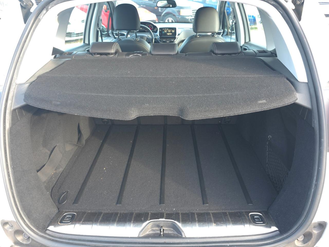 Peugeot 2008 PureTech 82 Allure