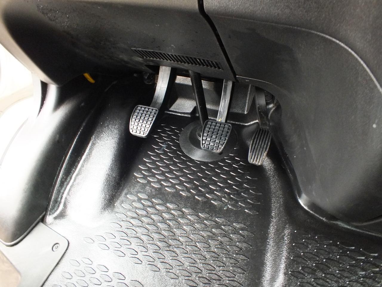 IVECO DAILY 35C14 2.3 CASSONE 4 METRI 40.000 KM