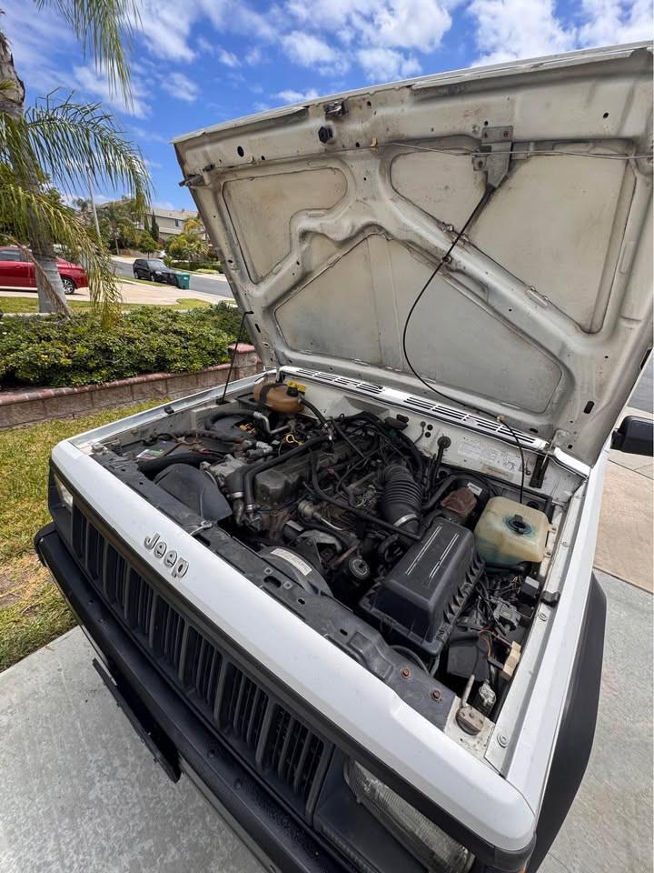 Jeep Cherokee 4.0 3 Porte Sport