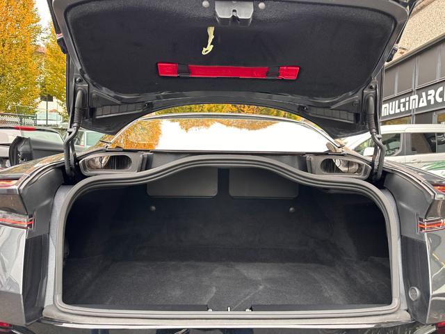 ASTON MARTIN DB11 V8 Coupé