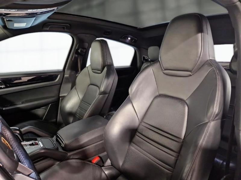 PORSCHE CAYENNE COUPE 3.0 V6 E-Hybrid Autom.