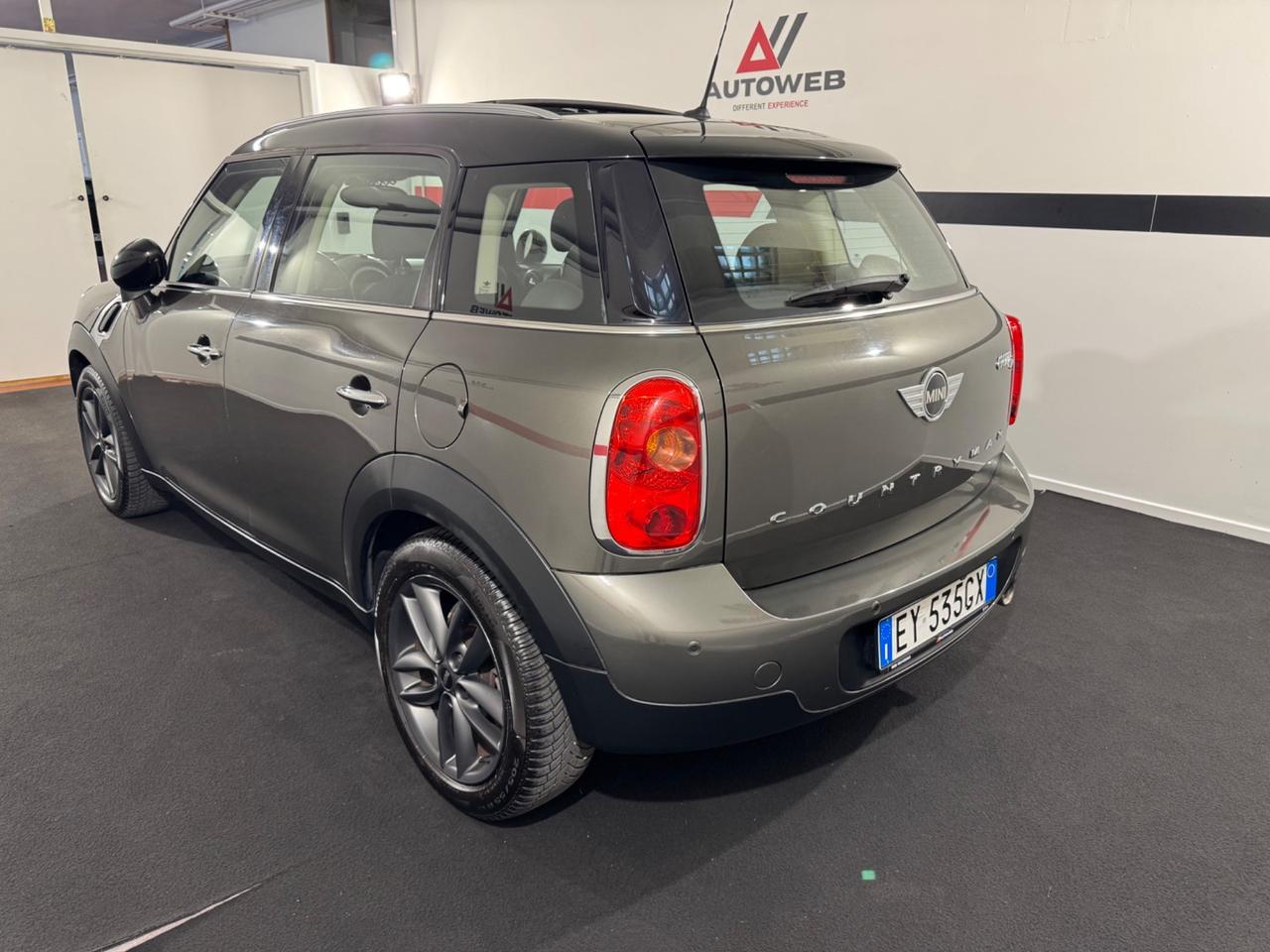Mini 2.0 Cooper D Countryman Automatica TETTO APRIBILE - APPLE CARPLAY & ANDROID AUTO