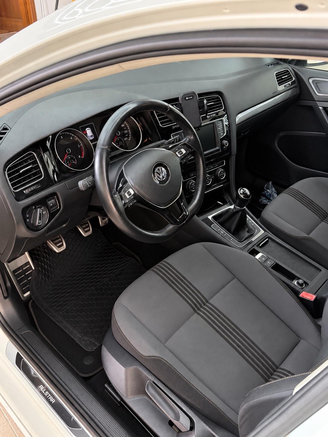 Volkswagen Golf 1.6 TDI 110 CV DSG 5p. Executive BlueMotion Technology