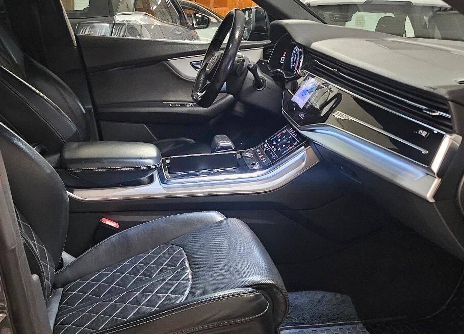 Audi Q8 50 TDI 286 CV quattro tiptronic Sport
