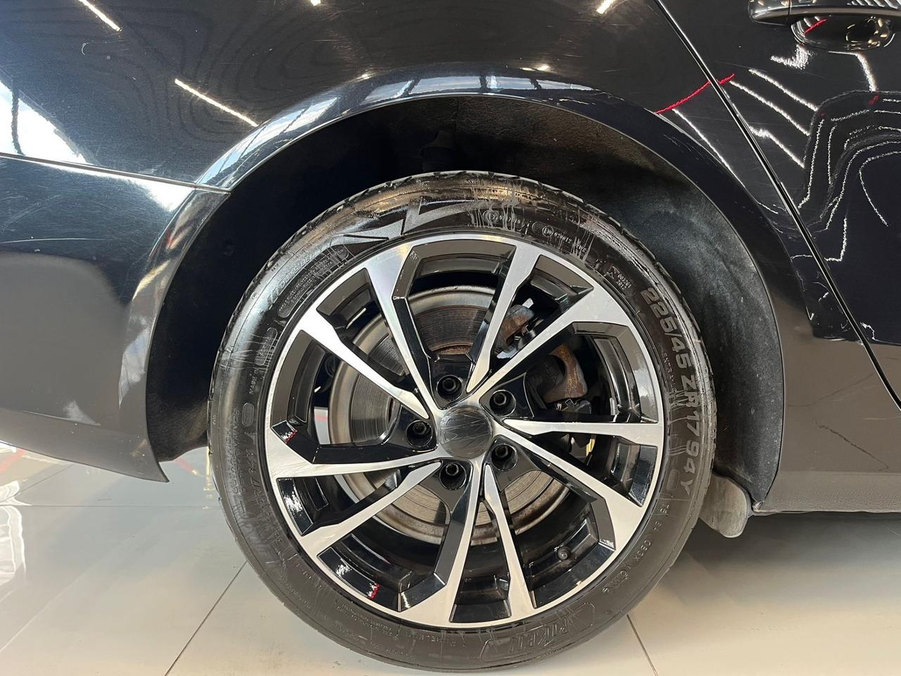 Audi A4 2.0 TDI 143CV Advanced Berlina AUTOMATICA