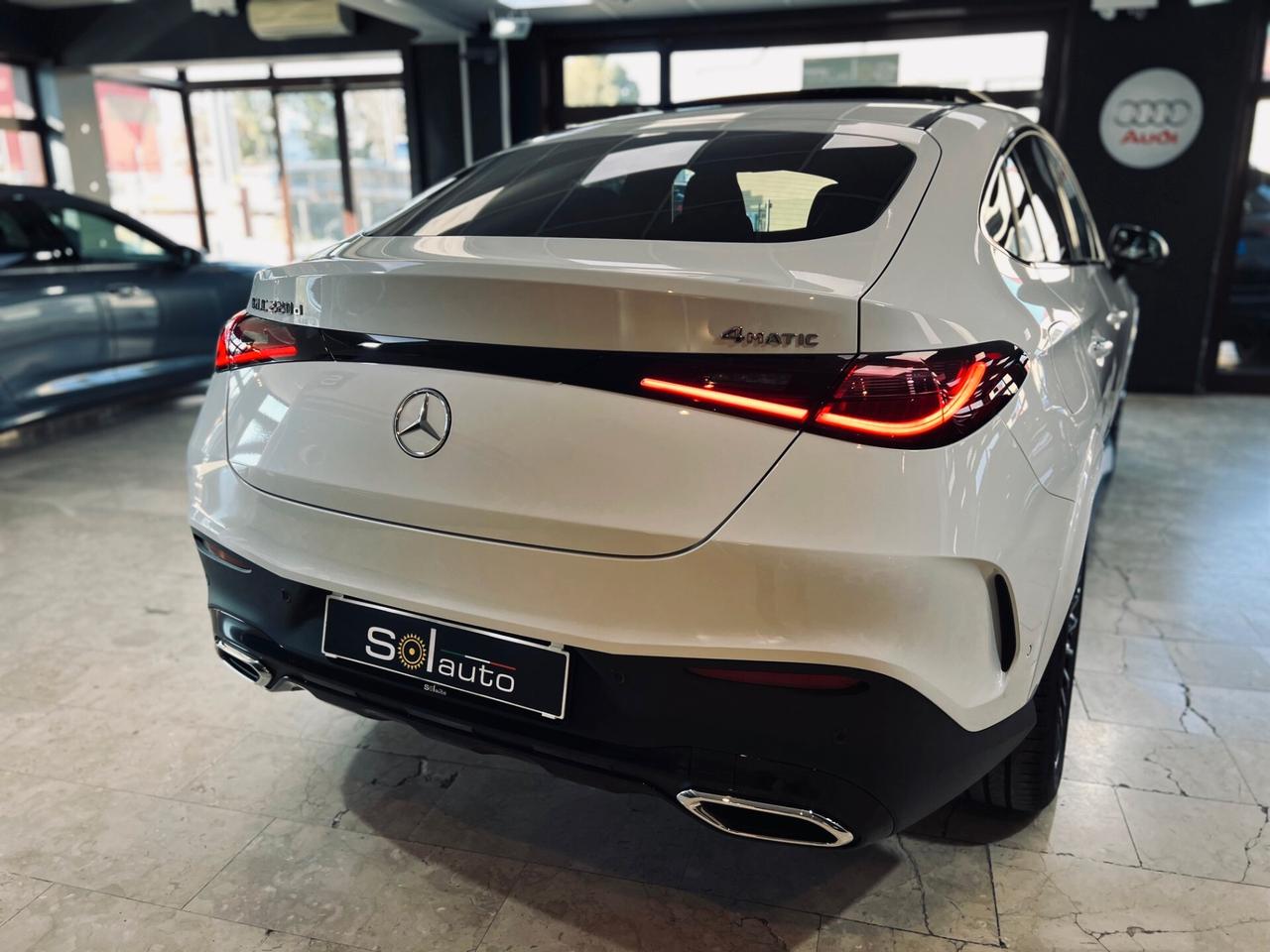 MERCEDES GLC 220 D COUPE PANO AMG