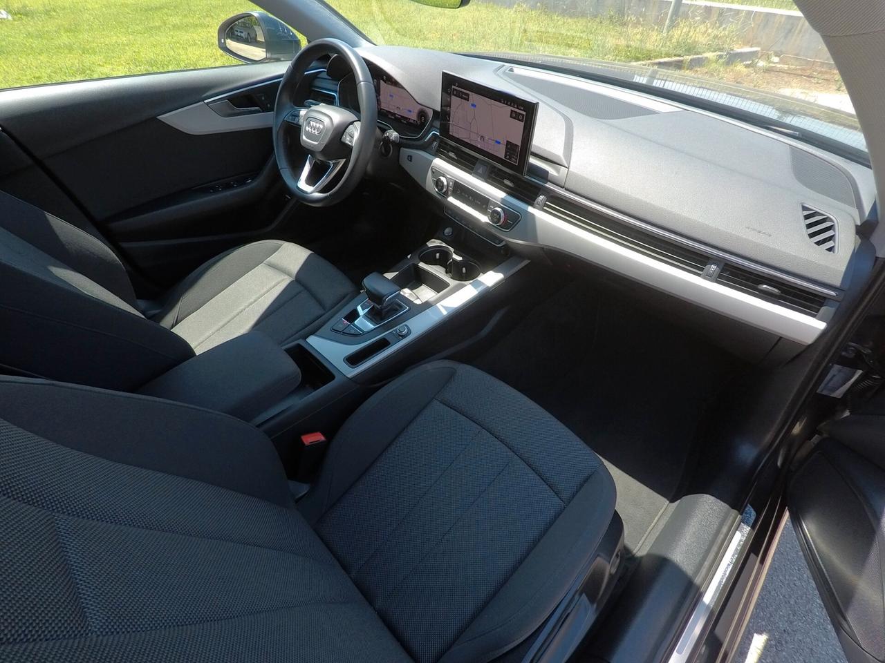 Audi A4 Avant 35 TDI/163 CV S tronic Business Advanced