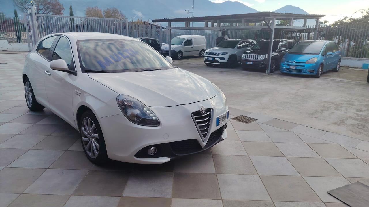 Alfa Romeo Giulietta 1.6 JTDm-2 105 CV Exclusive