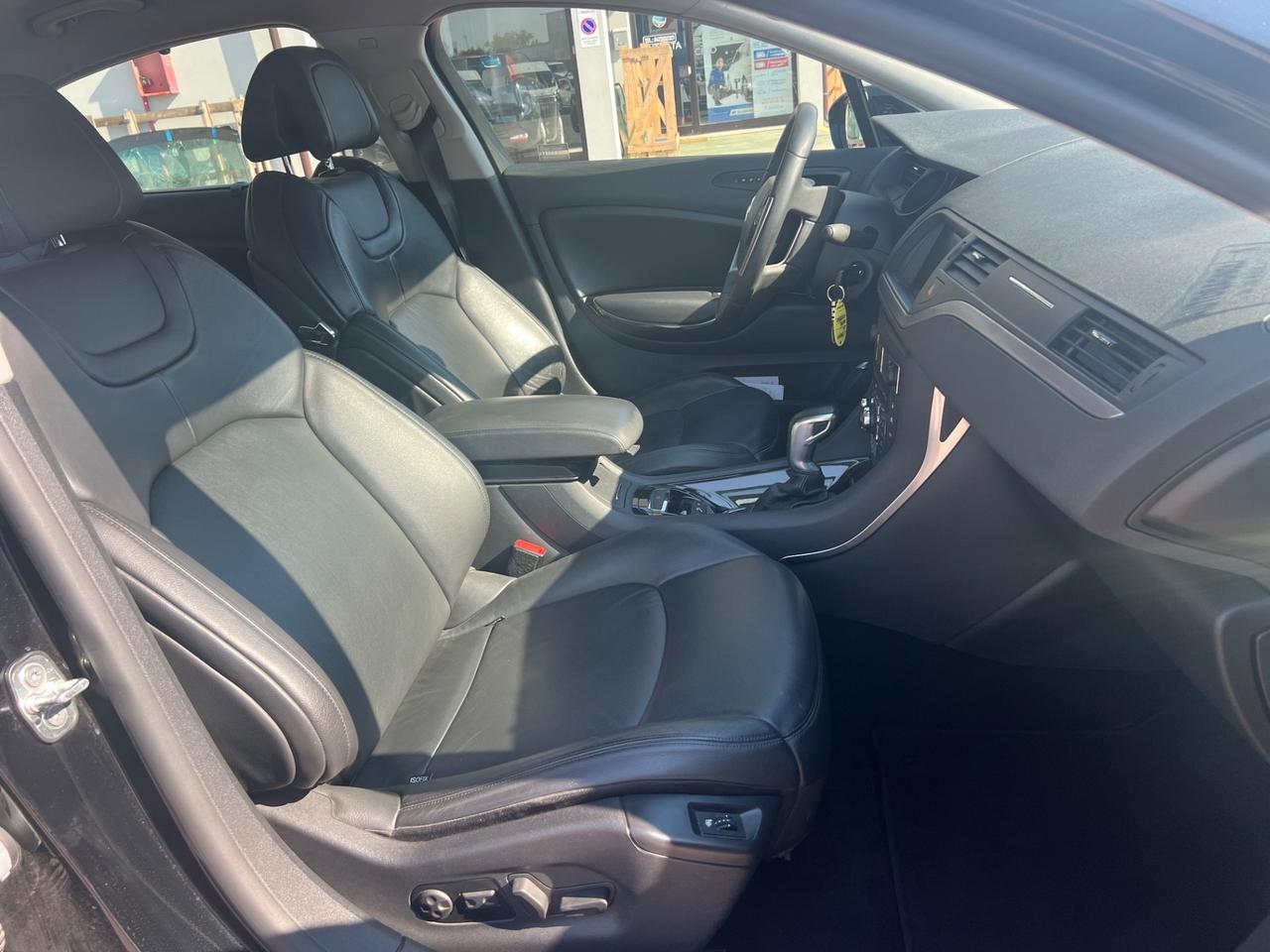 Citroen C5 3.0 V6 B-T HDi 240 Exclusive Style