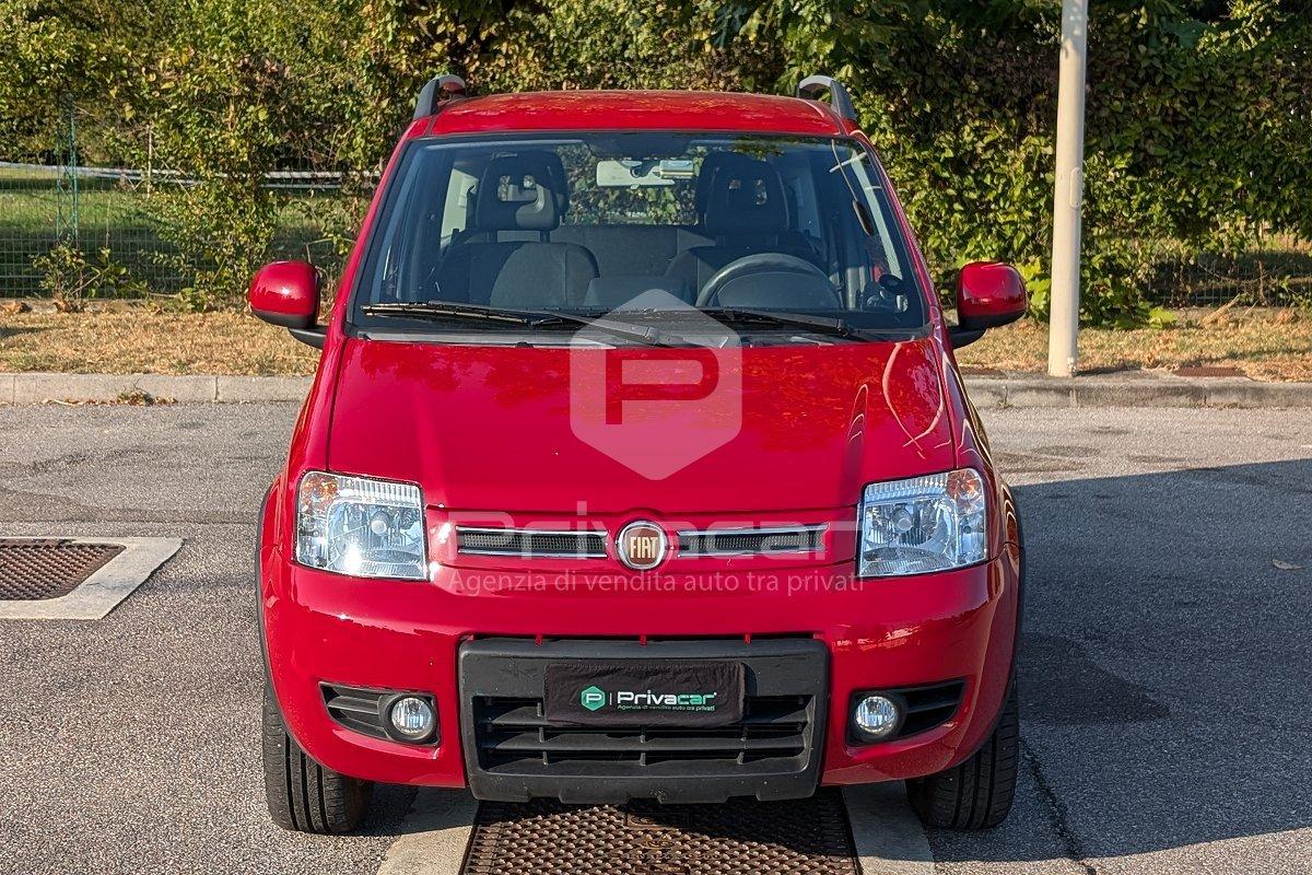 FIAT Panda 1.3 MJT 16V DPF 4x4 Climbing