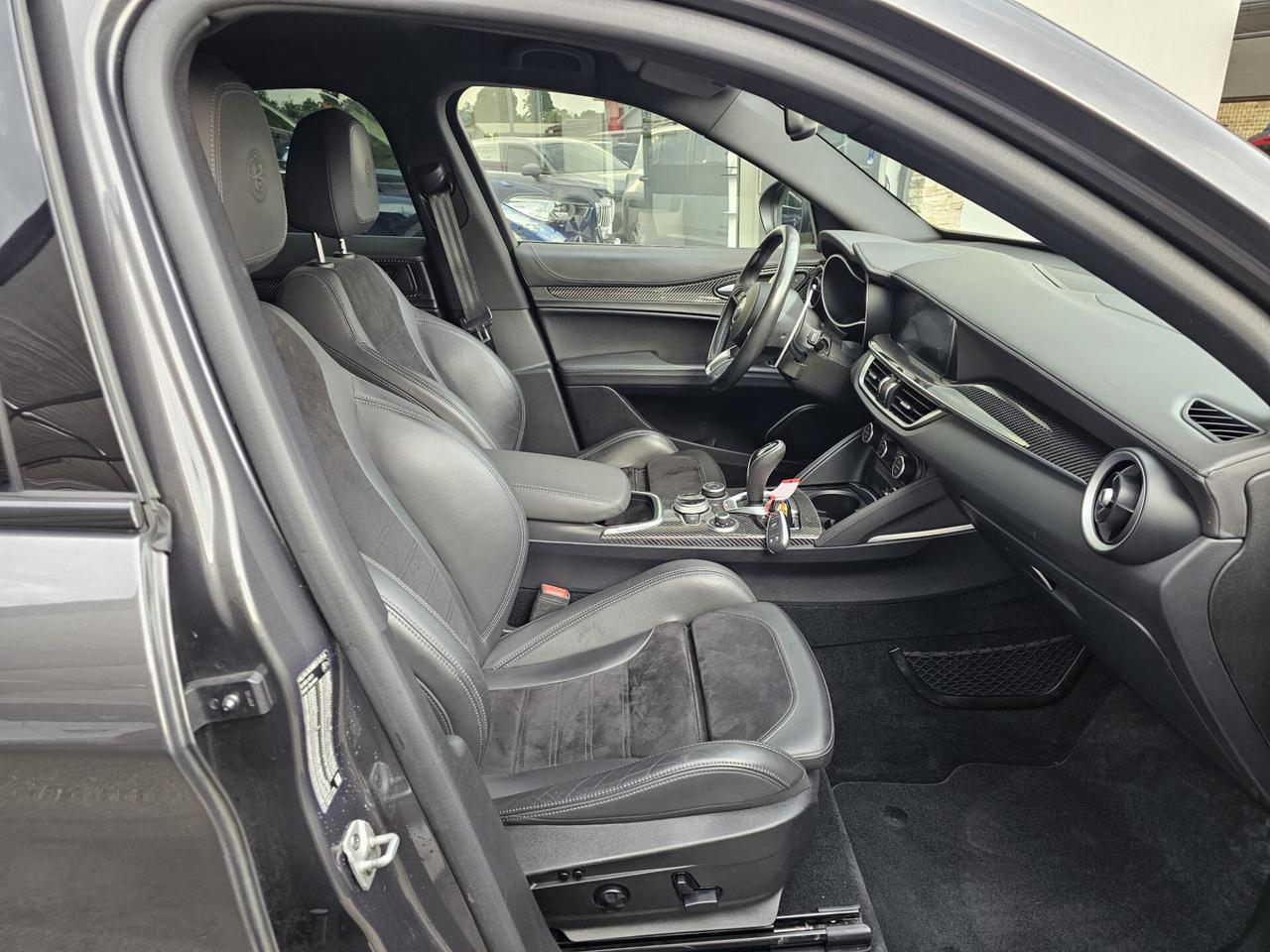 Alfa Romeo Stelvio 2.2 Turbodiesel 210 CV AT8 Q4 Veloce Tì