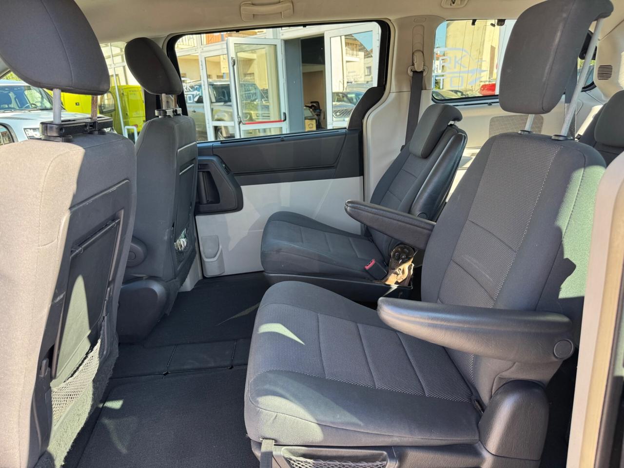 Chrysler Voyager Grand 2.8 CRD 7 posti