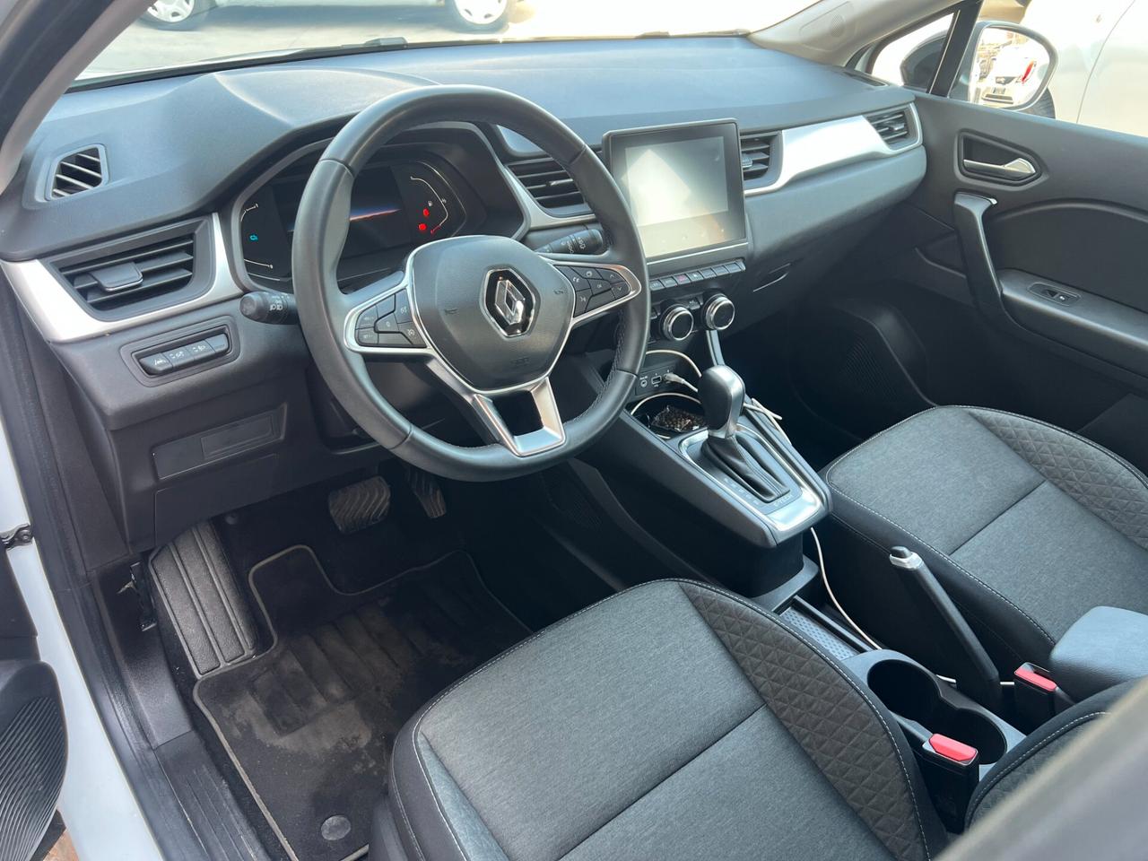 Renault Captur Full Hybrid E-Tech 145 CV Business