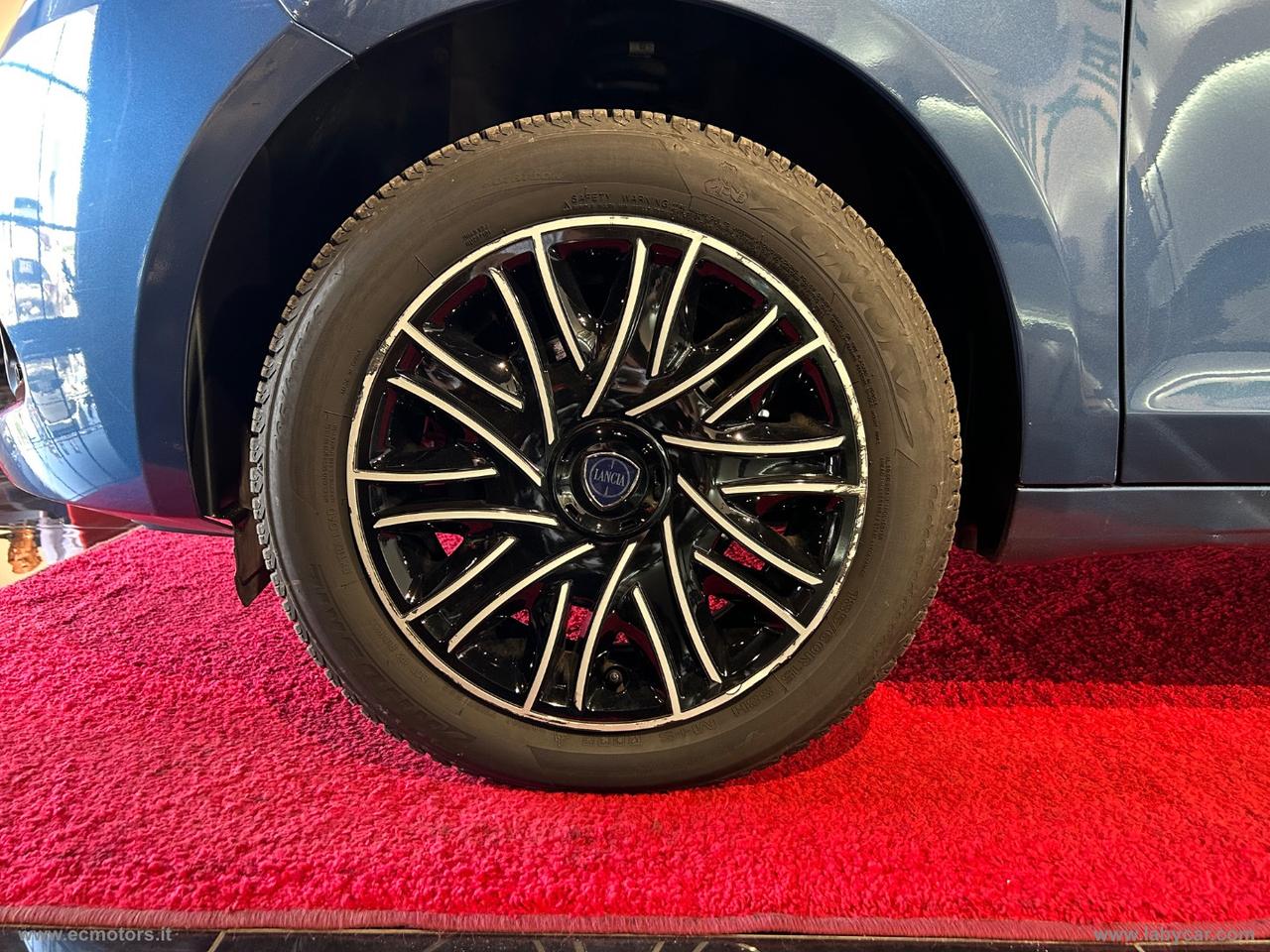 LANCIA Ypsilon 1.0 FireFly 5p.S&S Hybryd Gold