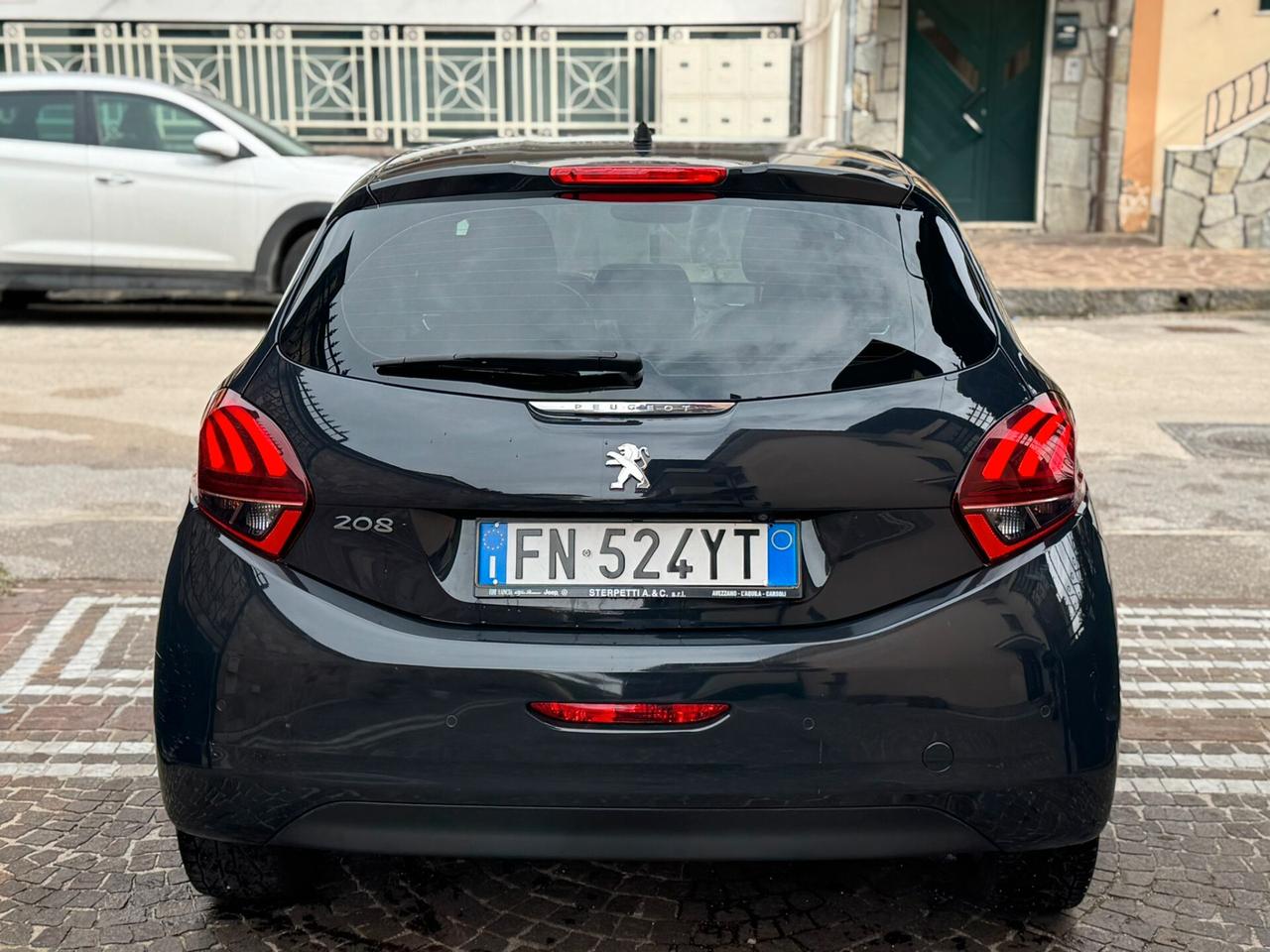 Peugeot 208 PureTech 82 5 porte Allure