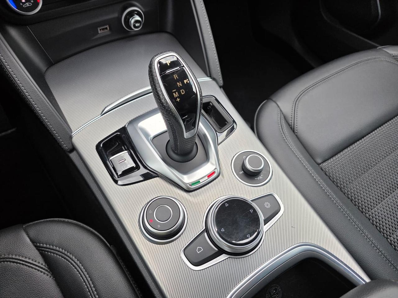 Alfa Romeo Stelvio 2.2 Turbodiesel 190 CV AT8 Q4 Sprint