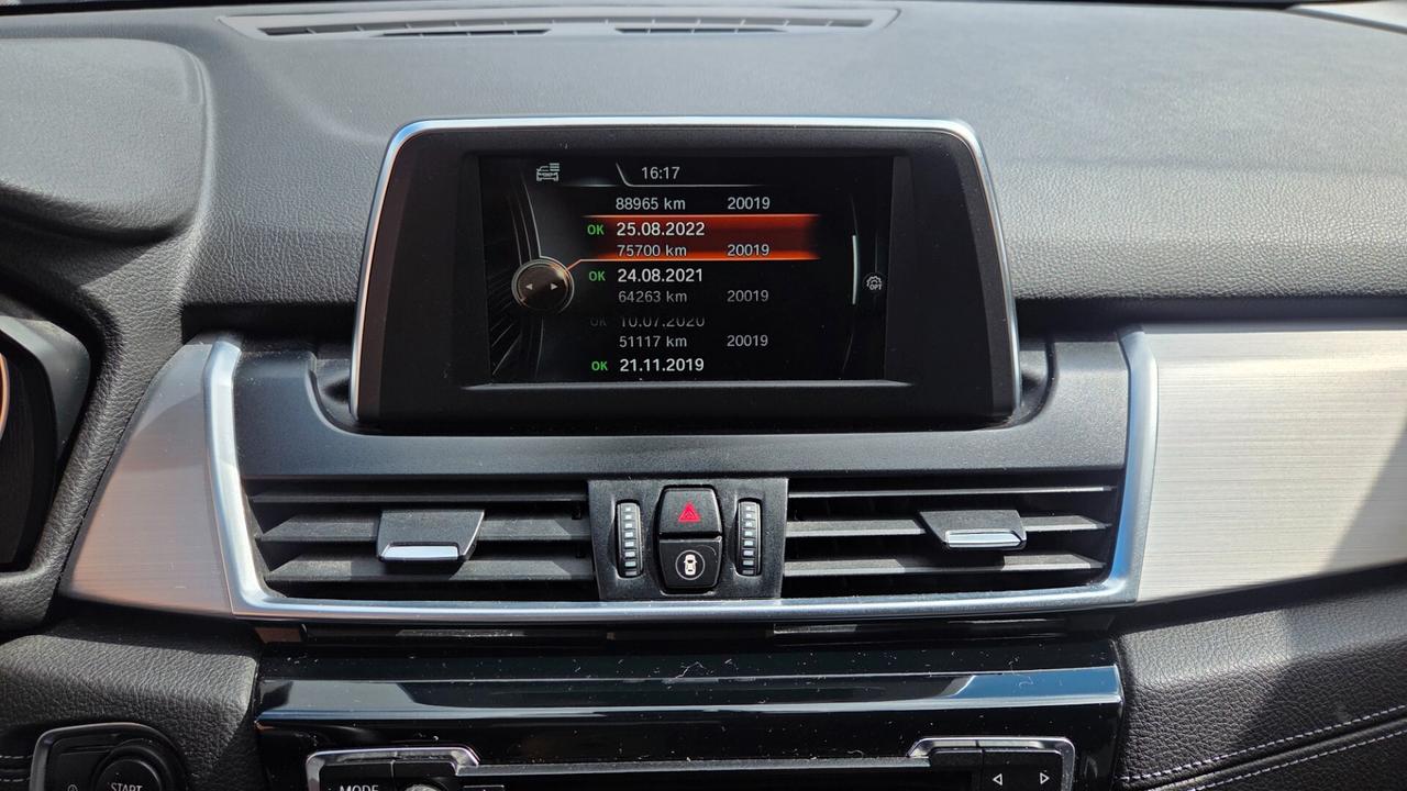 Bmw 2er Active Tourer 218i Luxury