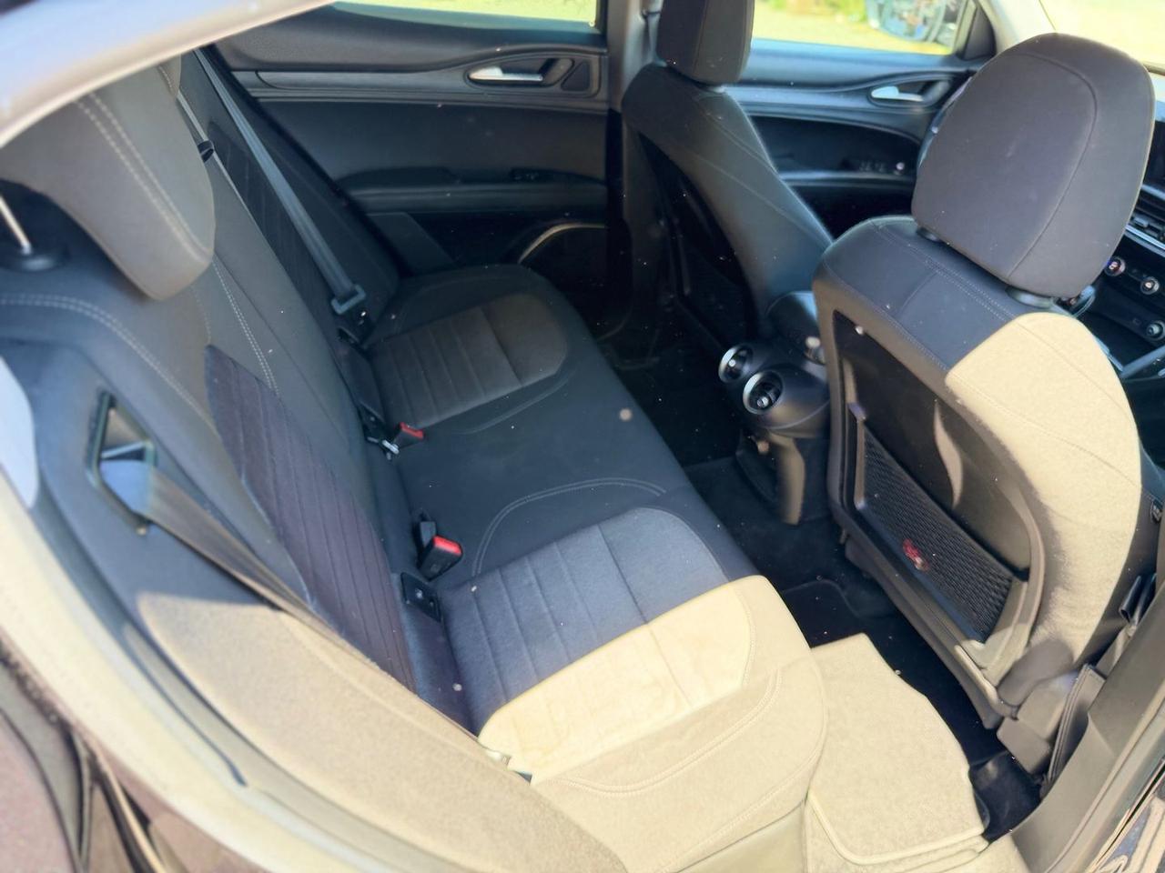 Alfa Romeo Stelvio Executive 2.2 #11317