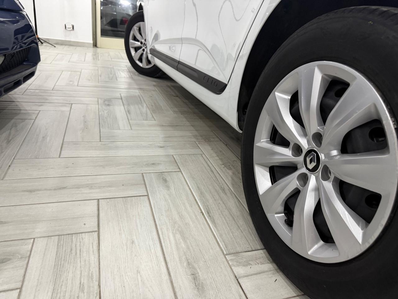 Renault Clio TCe TURBO90CV 5P INTENS NAVI/FULL LED2022