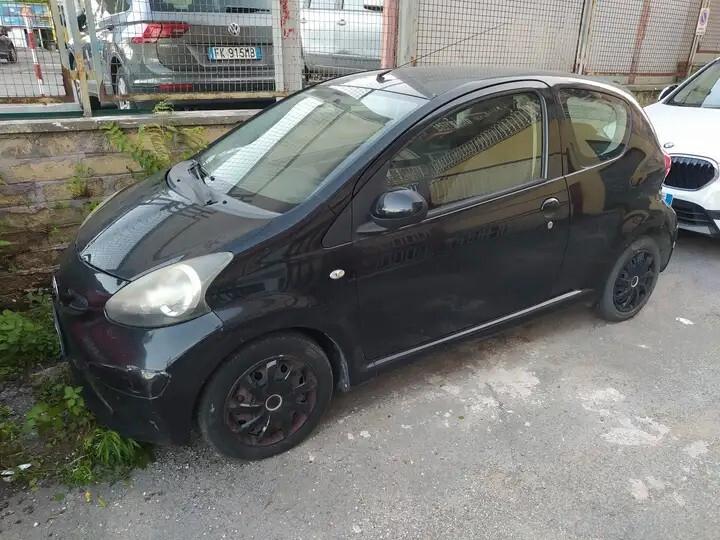 Toyota Aygo 1.0 12V VVT-i 3 porte Sol