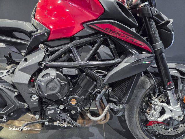 MV AGUSTA Brutale 800