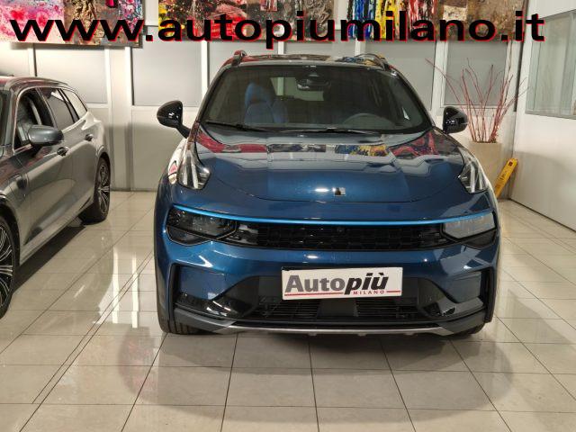 LYNK & CO 01 PHEV